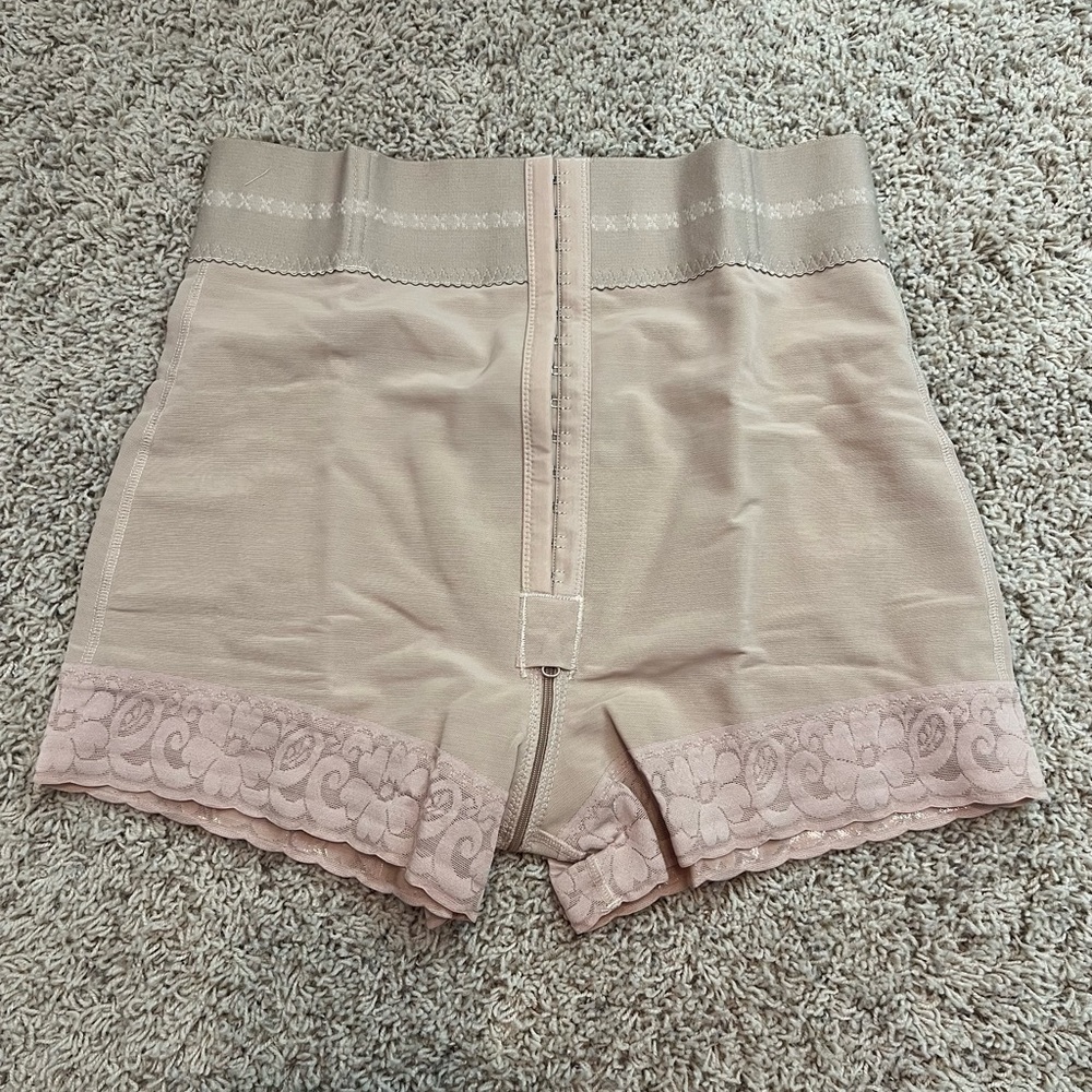 SHAPSHE Women’s Tummy Control High Waisted Butt Lifter Thigh Slimming Underwear